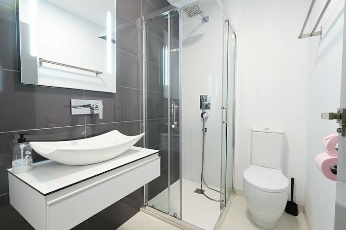 Image No.12-2 Bed Apartment for sale