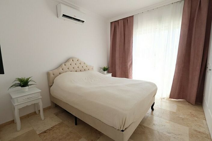 Image No.8-2 Bed Villa for sale