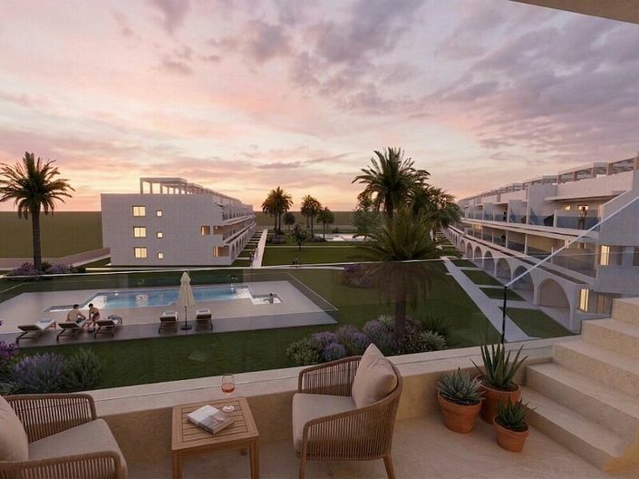 Image No.13-2 Bed Apartment for sale