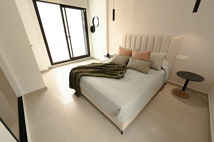 Image No.9-Villa de 3 chambres à vendre à Almoradí