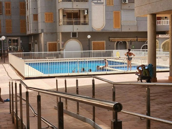 Image No.10-1 Bed Apartment for sale