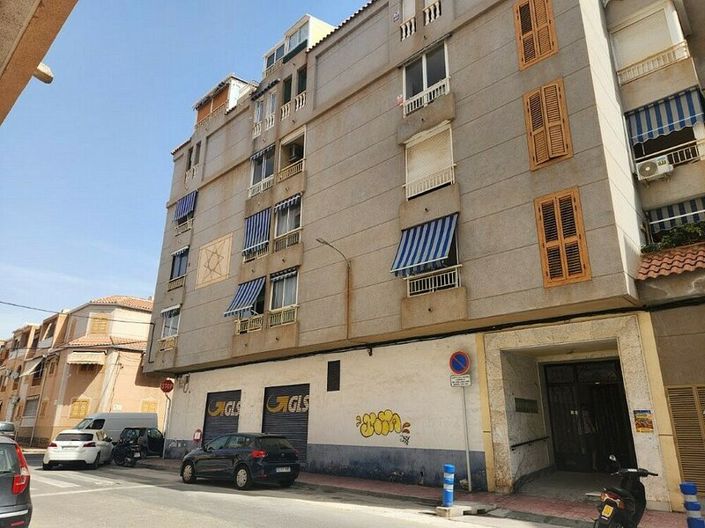 Image No.13-1 Bed Apartment for sale
