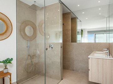 property747fullimage13