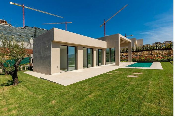 Image No.6-3 Bed Villa for sale