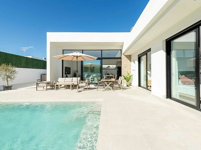 Image No.7-3 Bed Villa for sale