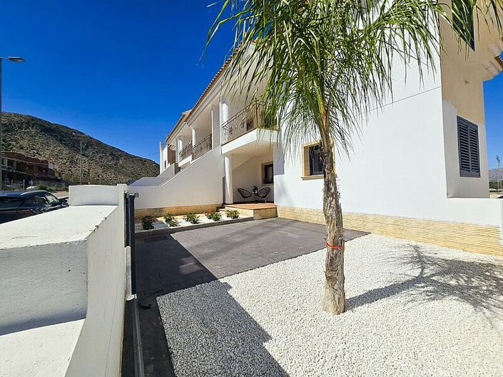 Image No.10-3 Bed Bungalow for sale