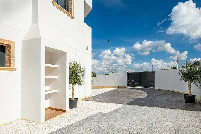 Image No.16-3 Bed Villa for sale