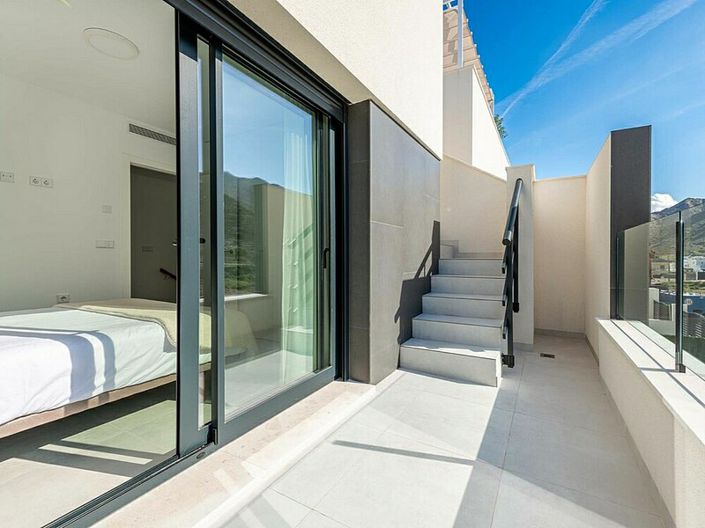 Image No.14-2 Bed Villa for sale