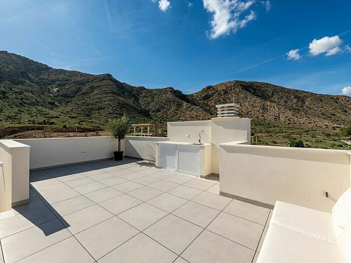 Image No.15-2 Bed Villa for sale
