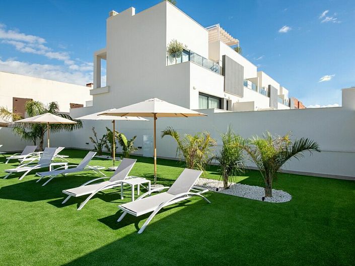 Image No.14-3 Bed Villa for sale