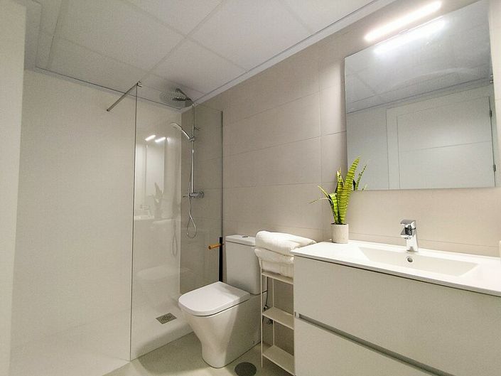 Image No.7-2 Bed Bungalow for sale