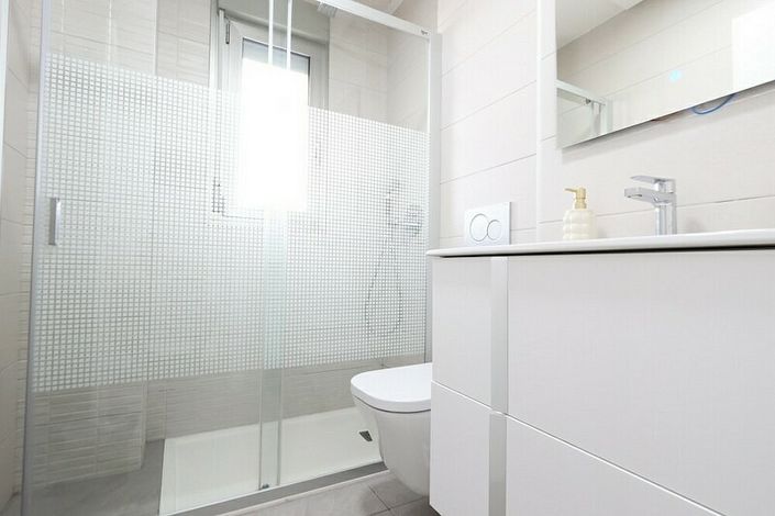 Image No.13-3 Bed Apartment for sale