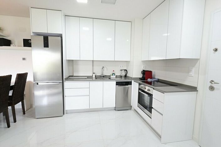 Image No.9-3 Bed Apartment for sale