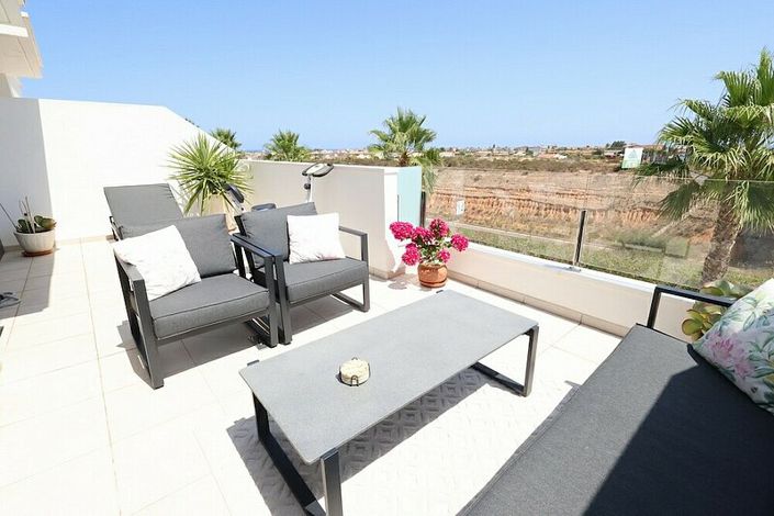 Image No.14-3 Bed Villa for sale