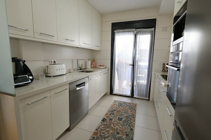 Image No.7-3 Bed Villa for sale