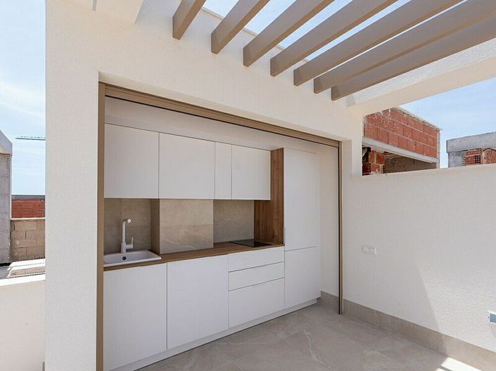 Image No.14-3 Bed Villa for sale