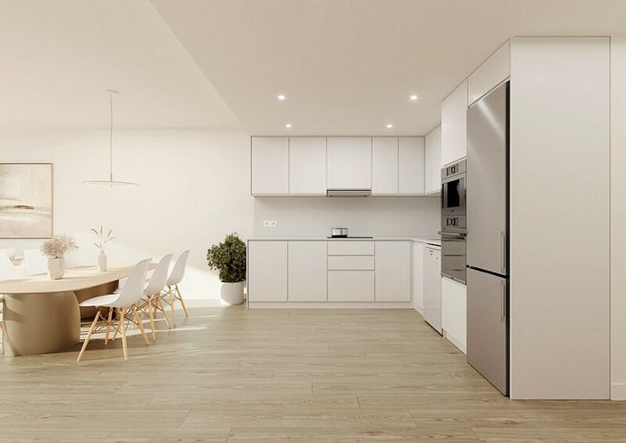 Image No.11-3 Bed Apartment for sale