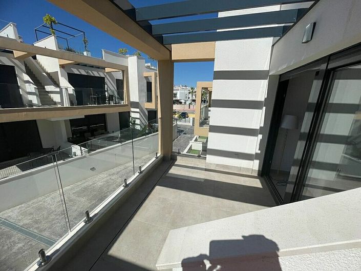 Image No.14-2 Bed Apartment for sale