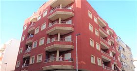 Image No.0-Appartement de 2 chambres à vendre à Torrevieja