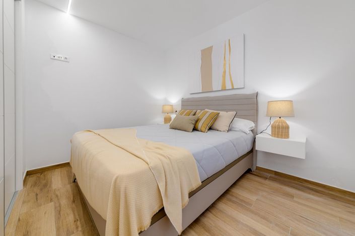Image No.10-3 Bed Penthouse for sale