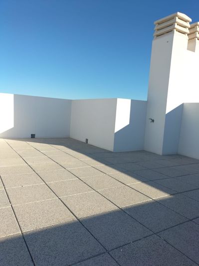 Image No.28-2 Bed House for sale