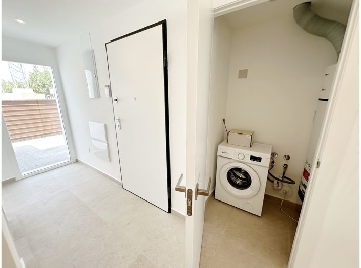 Image No.11-3 Bed Villa for sale