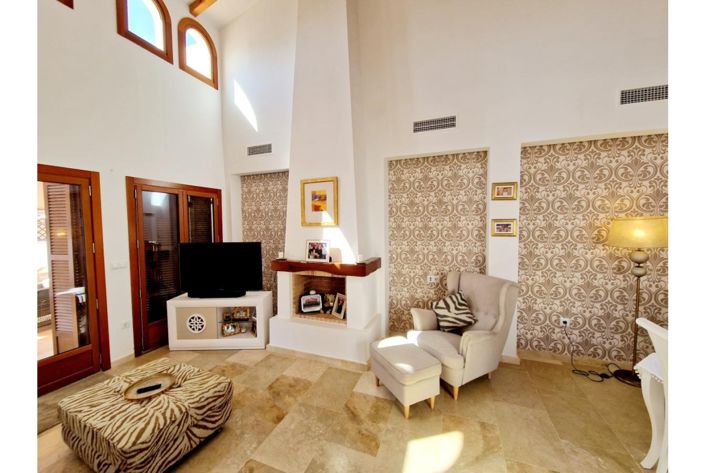 Image No.18-4 Bed Villa for sale