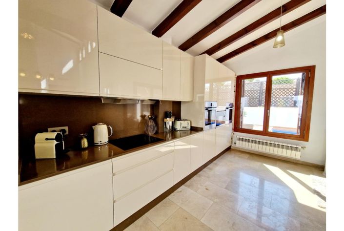 Image No.22-4 Bed Villa for sale