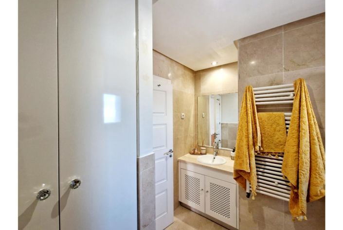 Image No.38-4 Bed Villa for sale