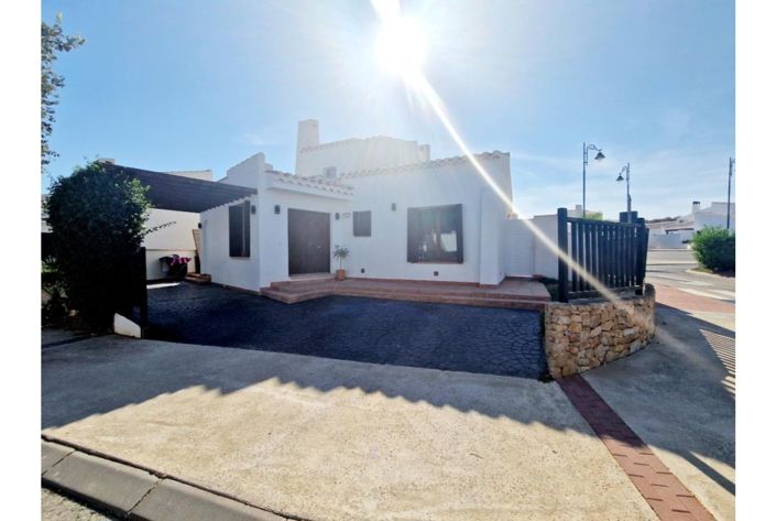 Image No.41-4 Bed Villa for sale