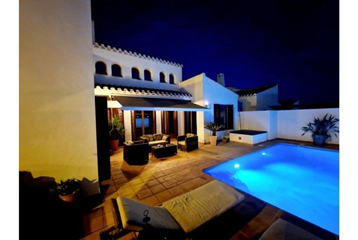 Image No.43-4 Bed Villa for sale