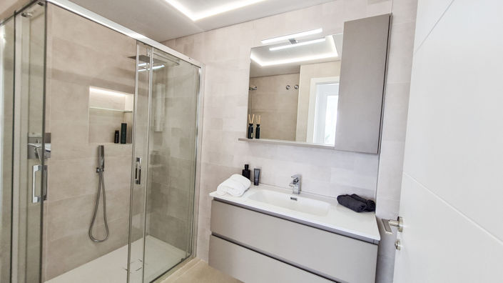 Image No.13-3 Bed Villa for sale