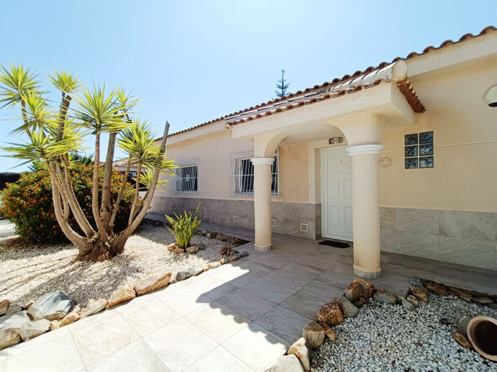 Image No.25-6 Bed Villa for sale