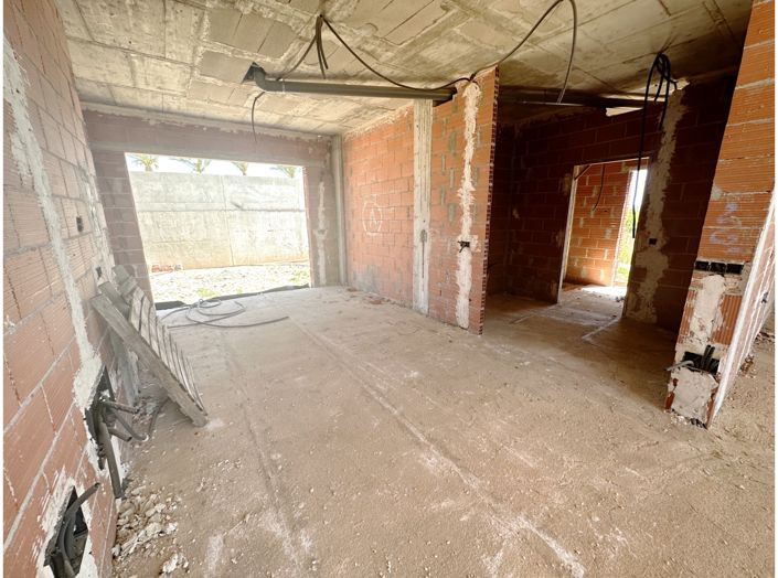 Image No.15-4 Bed Villa for sale