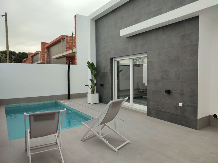 Image No.14-3 Bed Villa for sale