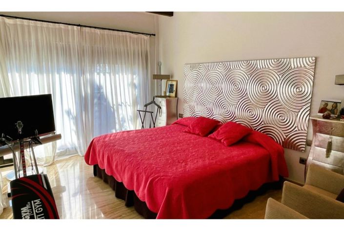 Image No.11-5 Bed Villa for sale