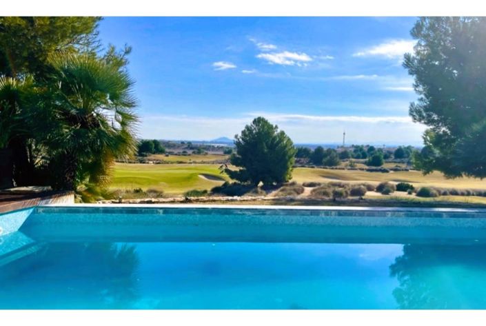 Image No.33-5 Bed Villa for sale