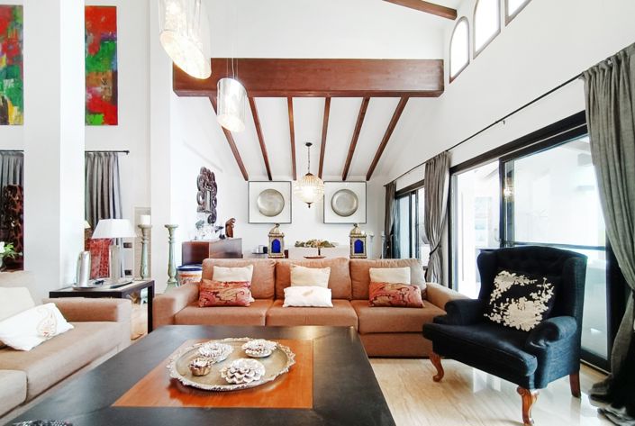 Image No.5-5 Bed Villa for sale