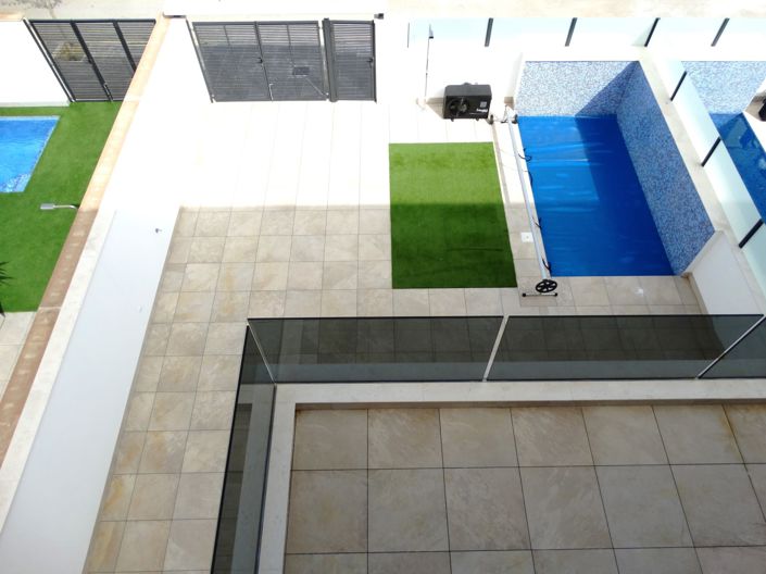 Image No.3-3 Bed Townhouse for sale