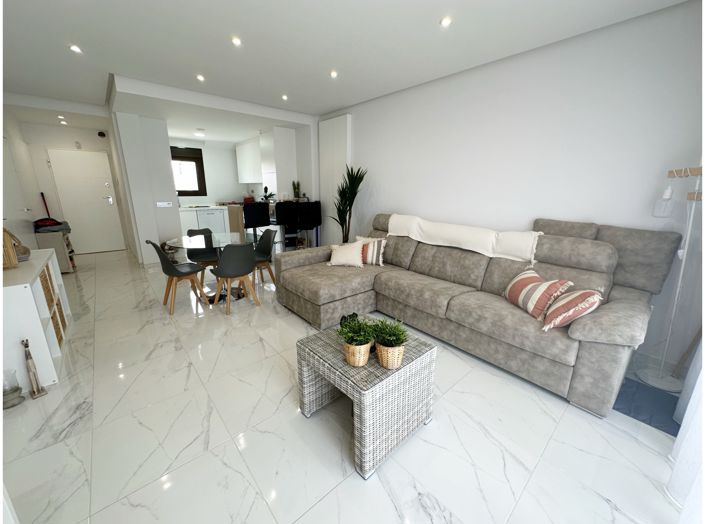 Image No.12-2 Bed Apartment for sale