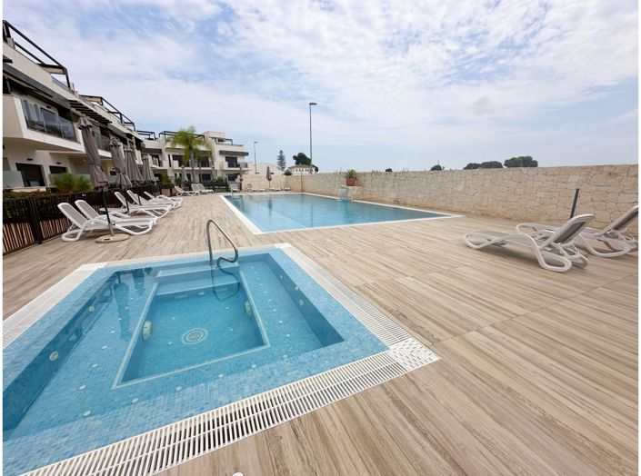 Image No.38-2 Bed Apartment for sale