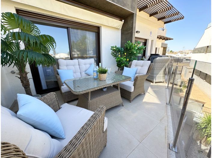 Image No.43-2 Bed Apartment for sale