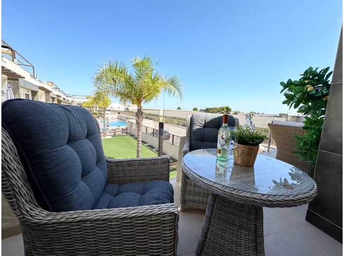 Image No.44-2 Bed Apartment for sale