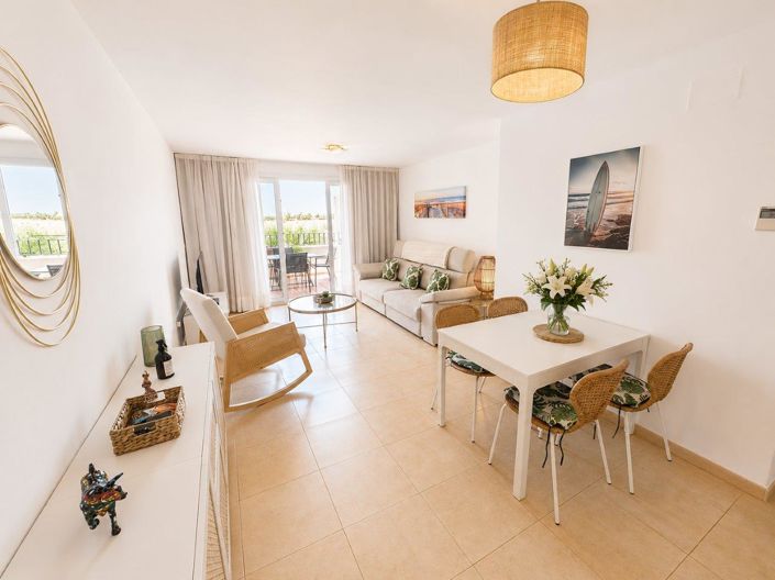Image No.2-2 Bed Apartment for sale