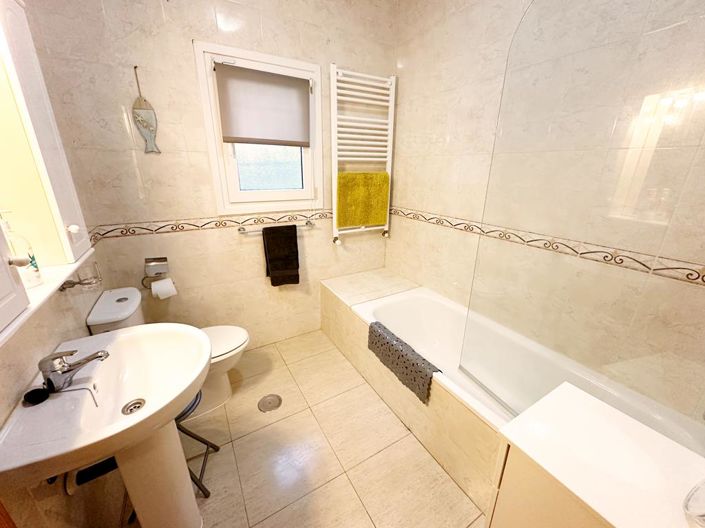 Image No.17-3 Bed Villa for sale