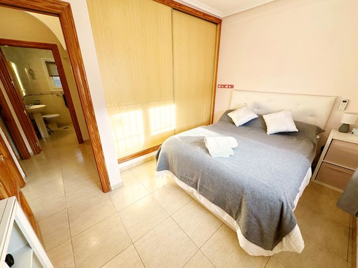 Image No.24-3 Bed Villa for sale