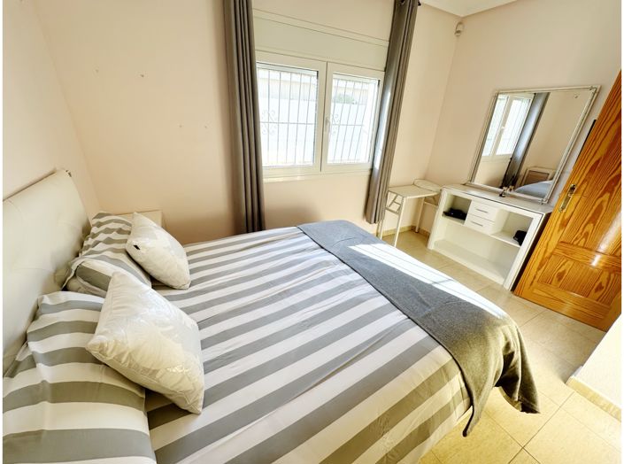 Image No.30-3 Bed Villa for sale