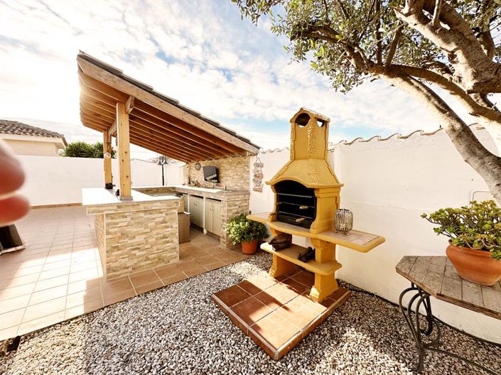 Image No.42-3 Bed Villa for sale