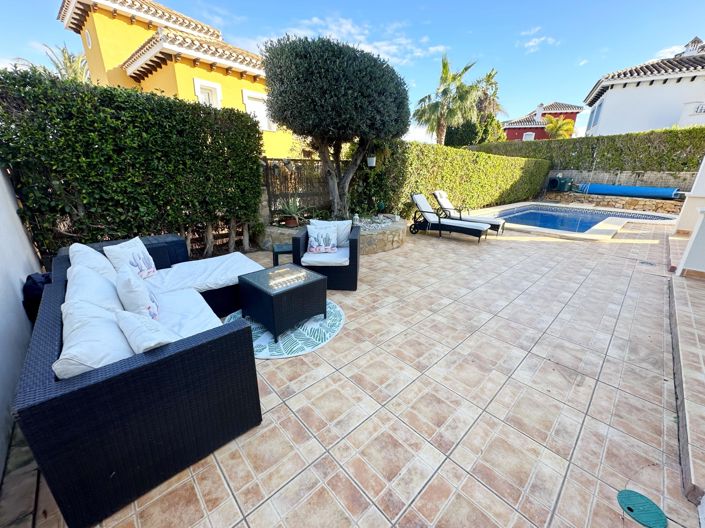 Image No.27-3 Bed Villa for sale