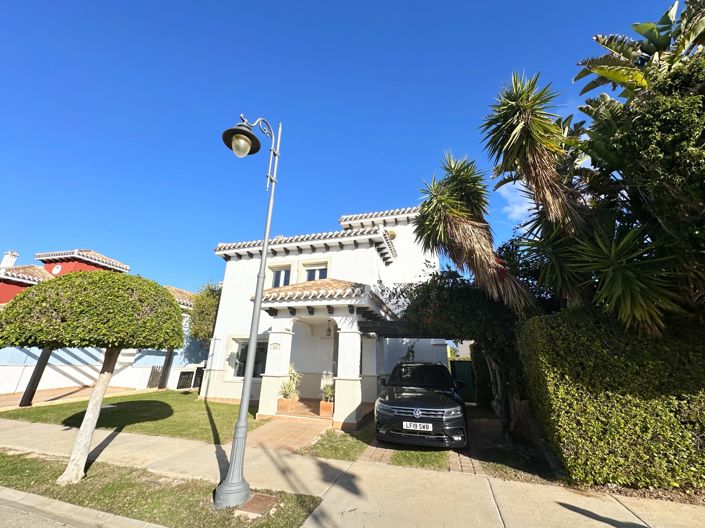 Image No.31-3 Bed Villa for sale